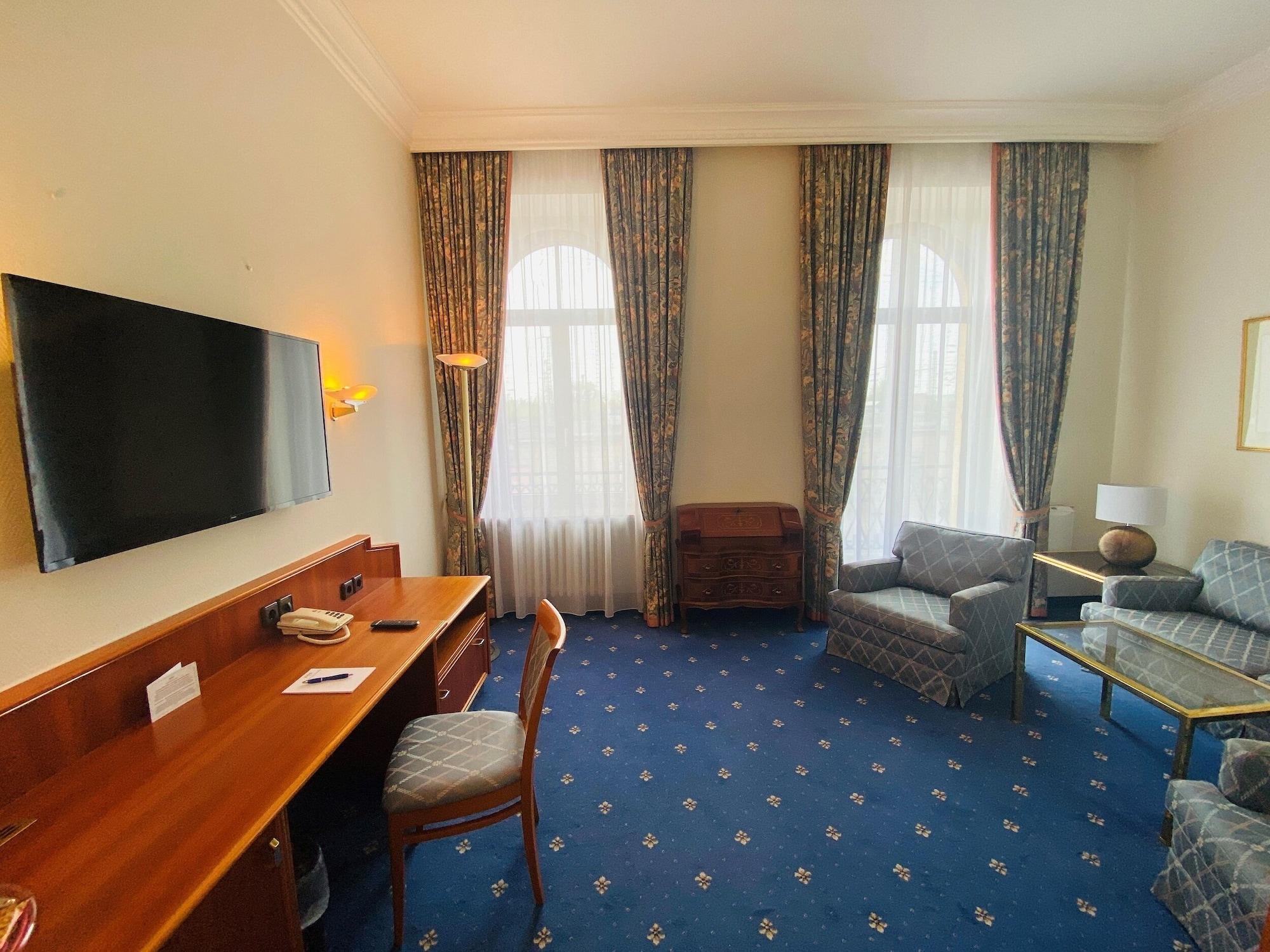 Bayerischer Hof Hotel Drezno