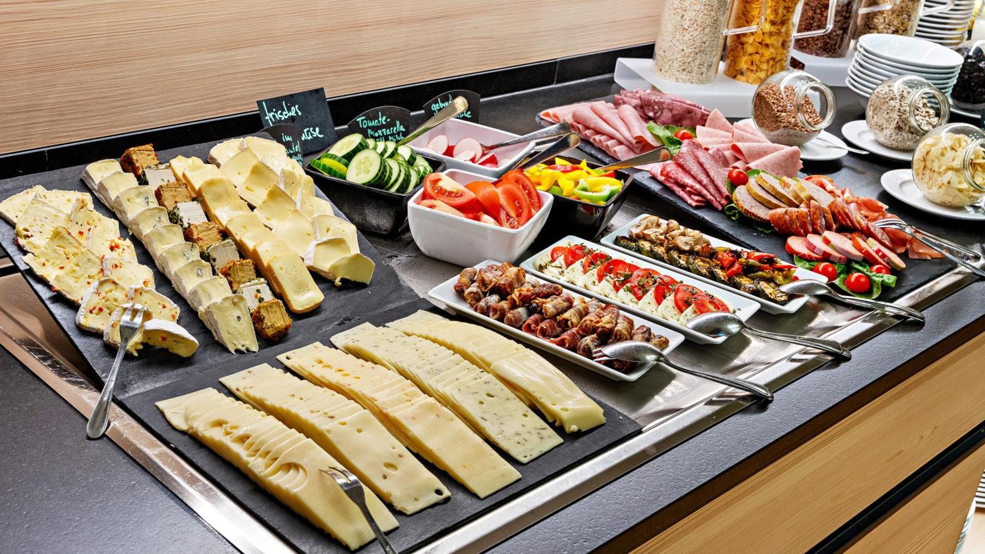Bayerischer Hof 4*
