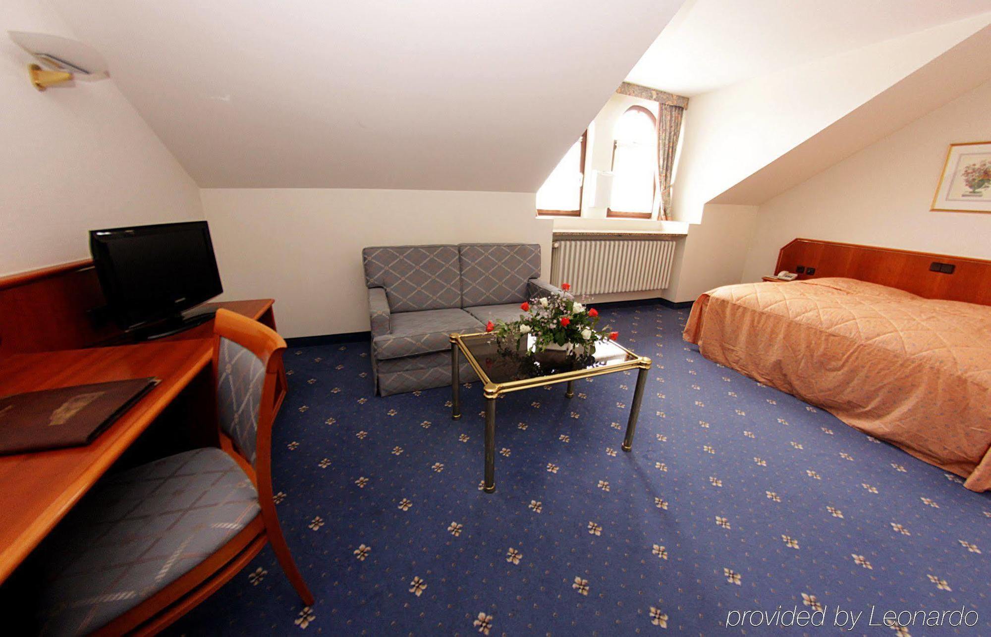 Bayerischer Hof Hotel