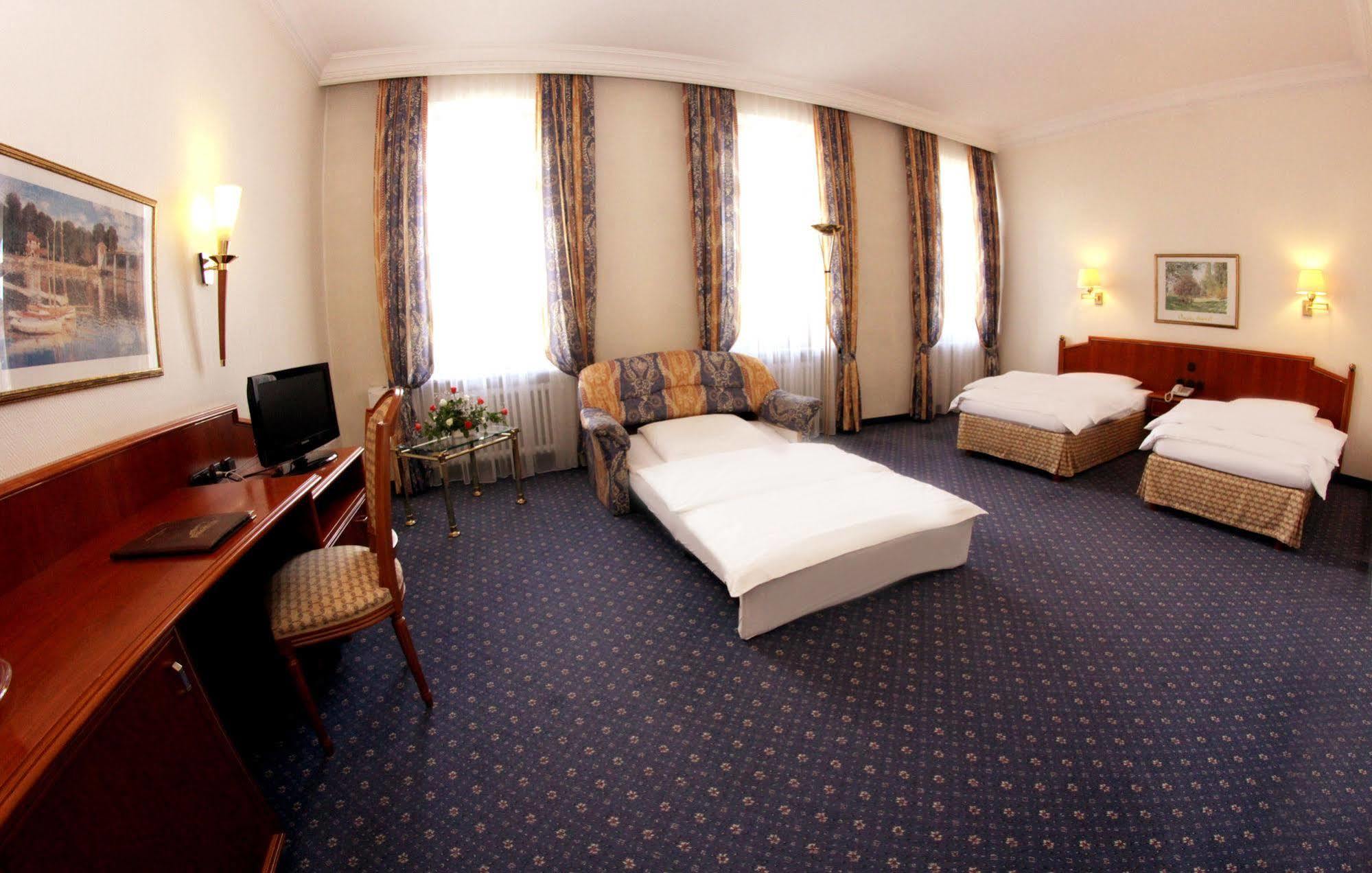 Bayerischer Hof Hotel Drezno